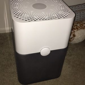 Blue air purifier